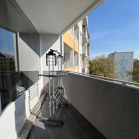 Moderne 3,5 85m2 & Balkon