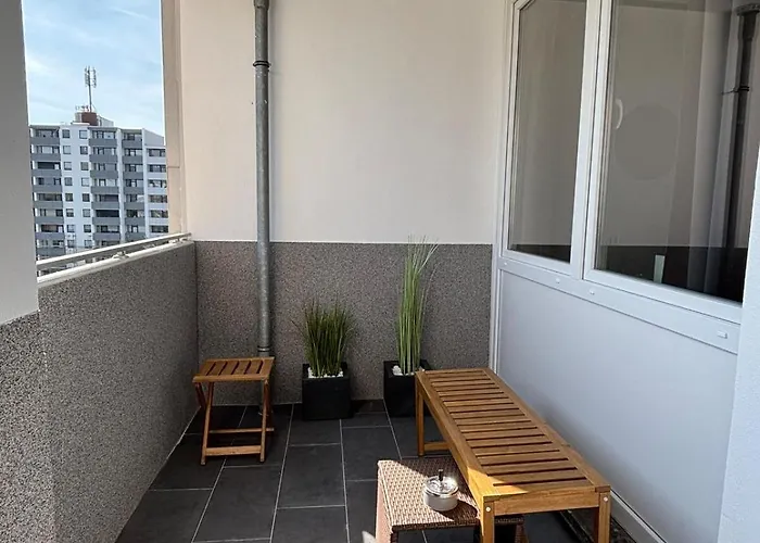 Moderne 3,5 85m2 & Balkon * Duisburg