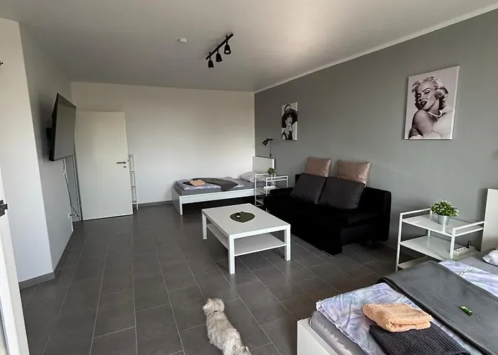 Moderne 3,5 85m2 & Balkon Apartman